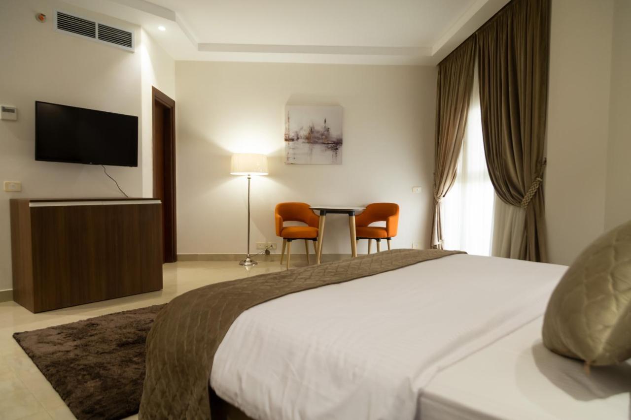 Diamond Land Hotel Madinat Al Ashir min Ramadan Ngoại thất bức ảnh